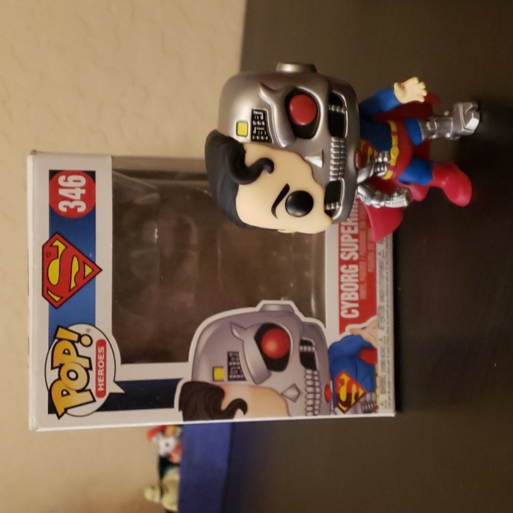 DC cyborg Superman Funko Pop